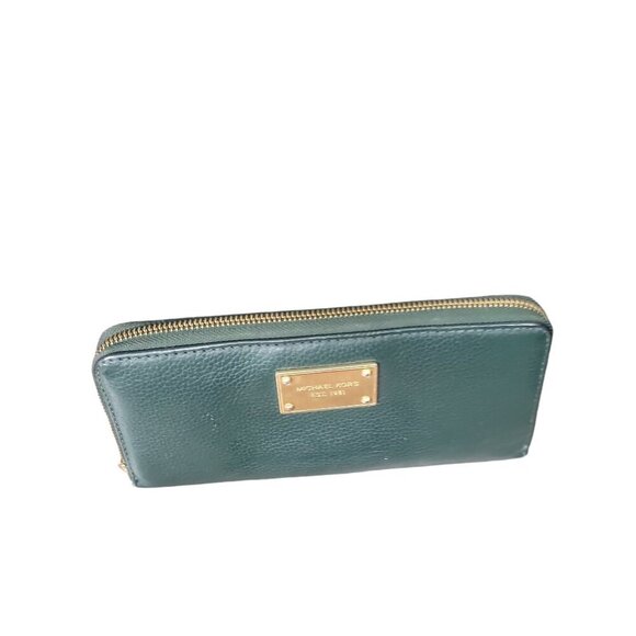 Michael Kors Large Wallet Green Pebbled Leather Zip Around Gold Tone Hardware - Picture 4 of 9